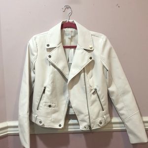 NEW ‼️WHITE LEATHER JACKER ——NEW YORK AND COMPANY